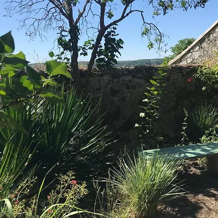 Le Grand Rapaillou Hébergement de vacances Montcuq